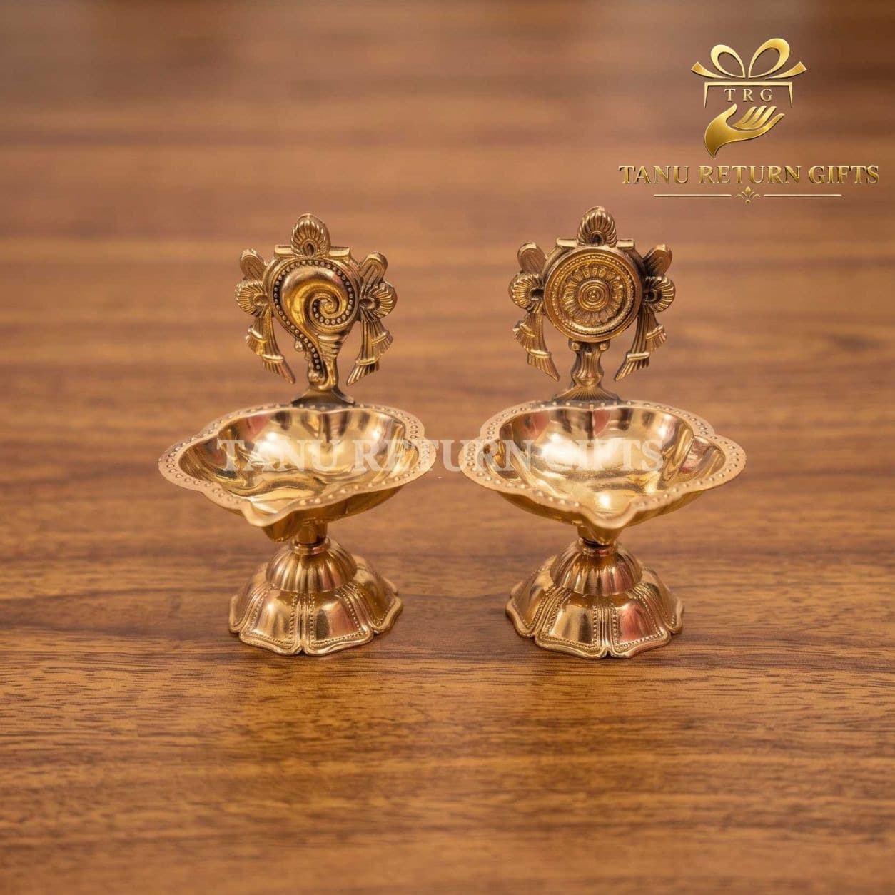 Sangu Chakra Diya Pair - Image 1